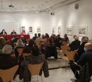 Numeroso público acudió a la presentación del libro de Mª Jesús Domínguez.