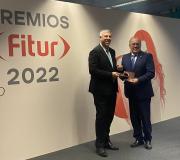 El Director de la Casa de Galicia en Madrid, Juan Serrano López, fue el encargado de recoger el premio al Mejor Stand de Fitur 2022