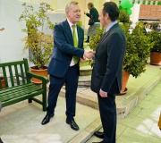 El Embajador Frank Smyth y Javier Vazquez, director de la Casa de Galicia
