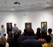 Numeroso publico asistiu á presentación da inauguración da exposición de pintura de Lola Doporto.