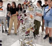 Grupo de estudiantes durante la visita
