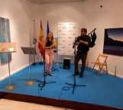 Durante a súa actuación, o gaiteiro Javier Franco estivo acompañado pola cantareira Patricia Seoane.