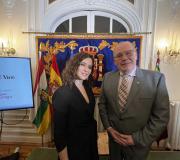 Isabel Díaz Ayuso, presidenta da Comunidade de Madrid, xunto a Juan Serrano, director da Casa de Galicia en Madrid