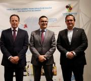 Javier Vázquez, José González y José Luis Cabarcos