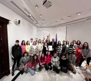 Juan Serrano con alumnos_0