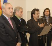 Intervención do artista durante a presentación