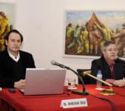 Momento durante la presentación del ciclo de conferencias