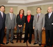 Algunos de los asistentes a la presentación de la exposición