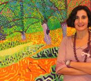 Marta Cabaleiro ante unha das súas obras.
