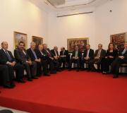 los premiados con el delegado a la derecha