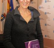 Teresa Ferreiro co seu libro.
