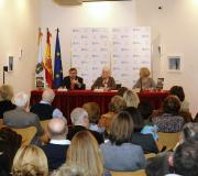 Un momento do acto de presentación.