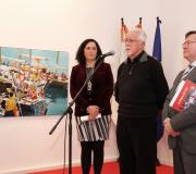 O pintor na presentación.