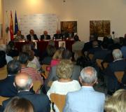 La sala, vista dende el fondo