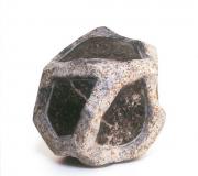 Net - Granito negro Campo Lameiro - 20 x 19 x 16 cm.