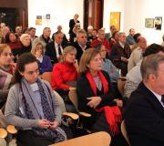 Cerca dun centenar de persoas acudiron á  conferencia