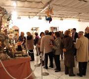 Público na inauguración da mostra de belenística.