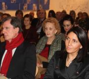 Cerca dun centenar de persoas asistiron á Casa.