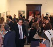 Máis dun centenar de persoas acudiron á inauguración da mostra.