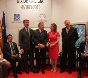 Núñez Feijóo, o médico especialista en uroloxía Luis Miguel Falcón, Ana Pastor e José Ramón Ónega.