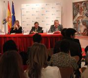 Losada presentando a Hernanz.