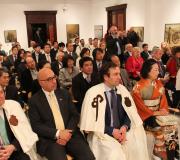 Público no acto.