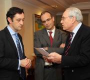 2. Javier Aguilera, Antonio F. Ecker e José R. Ónega.
