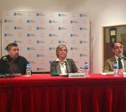 2. Paulino Matínez, Ana R. Barrena e Antonio Villalba na mesa.