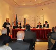 Relatores con público.