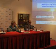 Mesa da conferencia.