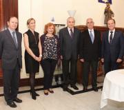 1. De esq. a d. Cristóbal Valdés, Marina del Corral, María Luisa Clemente, o delegado da Xunta en Madrid José Ramón Ónega, Aurelio Miras, e Eduardo Dizy.