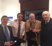 5. Na imaxe,  de esquerda  a dereita, Ramón Jiménez,  o escritor e poeta Vicente Araguas, o conferenciante Siro,  e o presidente do Consello de Estado José Manuel Romay.