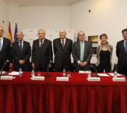Lema Devesa, Conde Díez, o delegado da Xunta, J. R. Ónega, Romay Beccaría, Pérez-Cepeda, a presidenta do Colexio da Avogacía, Victoria Ortega, e Martín Álvarez. (M. Seixas)