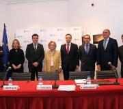 Miembros de la familia Baltar con el conselleiro Román Rodríguez, A. Fernández Angueira, A. Angueira y R. Jiménez.