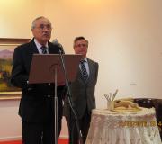 O delegado da Xunta en Madrid, José Ramón Ónega, e Ramón Jiménez, presentando o espectáculo.
