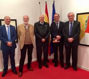 1. De esquerda a d. Antonio G. Millán, Siro, o pte. do Consello de Estado José Manuel Romay, Anxo Lorenzo e o delegado da Xunta en Madrid, José Ramón Ónega.