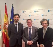 1. Francisco Javier Martín, arquitecto de Fomento, o coordinador de Avtividades da Casa, Ramón Jiménez e José Antonio Ortiz, pte. da Asociación de Amigos dos Camiños de Santiago de Madrid.