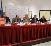 Ulises Bértolo, o director do CNI, Félix Sanz, o delegado da Xunta, José Ramón Ónega, o director da Academia Xacobea, Xesús Palmou, e José Membrive.