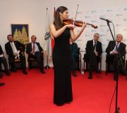 Actuación da violinista Nuria Naya.