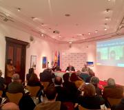 4. Máis de medio centenar de persoas acudiron á presentación do libro 2000 anos do Balneario de Lugo.