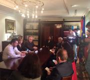 3. Os asinantes responderon as preguntas  dos medios sobre o convenio entre a Xunta e o estado mexicano de Guanajuato.