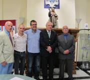 Ol secretario de Fagama, Fernando Gómez, o músico Emilio Rúa, o escritor Xosé Carlos Caneiro, o delegado da Xunta e director da Casa de Galicia, José Ramón Ónega, e o presidente de Fagama, Ovidio Cadenas.