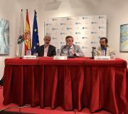 2. De esquerda a dereita, o relator Fernando Molpeceres, o coordinador da Casa Ramón Jiménez e o presidente da Asociación Ángel Hernando.