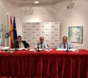 2. De esquerda a dereita, o vicesecretario de AEGAMA Javier Saguar, o presidente Julio Lage e o tesoureiro Gaspar de Vicente.