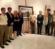 1. De esq. a dereita o coronel Hernández Turiño, o pintor Dalmau, a Dra. Fidalgo, o delegado da Xunta en Madrid J. Ramón Ónega, o xefe de E. M. do E. T. Fco. J. Varela, o húsar e o suboficial maior M. Navas.