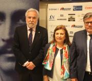 O presidente do Parlamento de Galicia, Miguel Ángel Santalices, a senadora por Ourense Carmen Leyte e o maxistrado Jesús Luis Castro de Antonio.