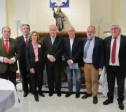 O presidente da Federación Nacional de Asociacións de Traballadores Autónomos, Lorenzo Amor, Francisco Canabal, do Clúster de Turismo de Galicia, a directora de Promoción de Turismo de Galicia, Carmen Pita, o delegado da Xunta, José Ramón Ónega, o deputado de Turismo da Deputación da Coruña, Xosé Regueira, o presidente da Asociación Muxía Turismo Rural, Jesús Trillo, e o alcalde de M