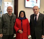 5. O presidente de UNEFA Javier Prado coa directora xeral de FP Rosalía Serrano e o delegado da Xunta en Madrid José Ramón Ónega.