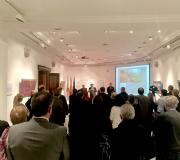 3. Ao acto de presentación acudiron preto dun centenar de persoas.