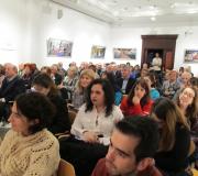 A conferencia conseguiu un aforamento completo na sala principal da Casa.jpg